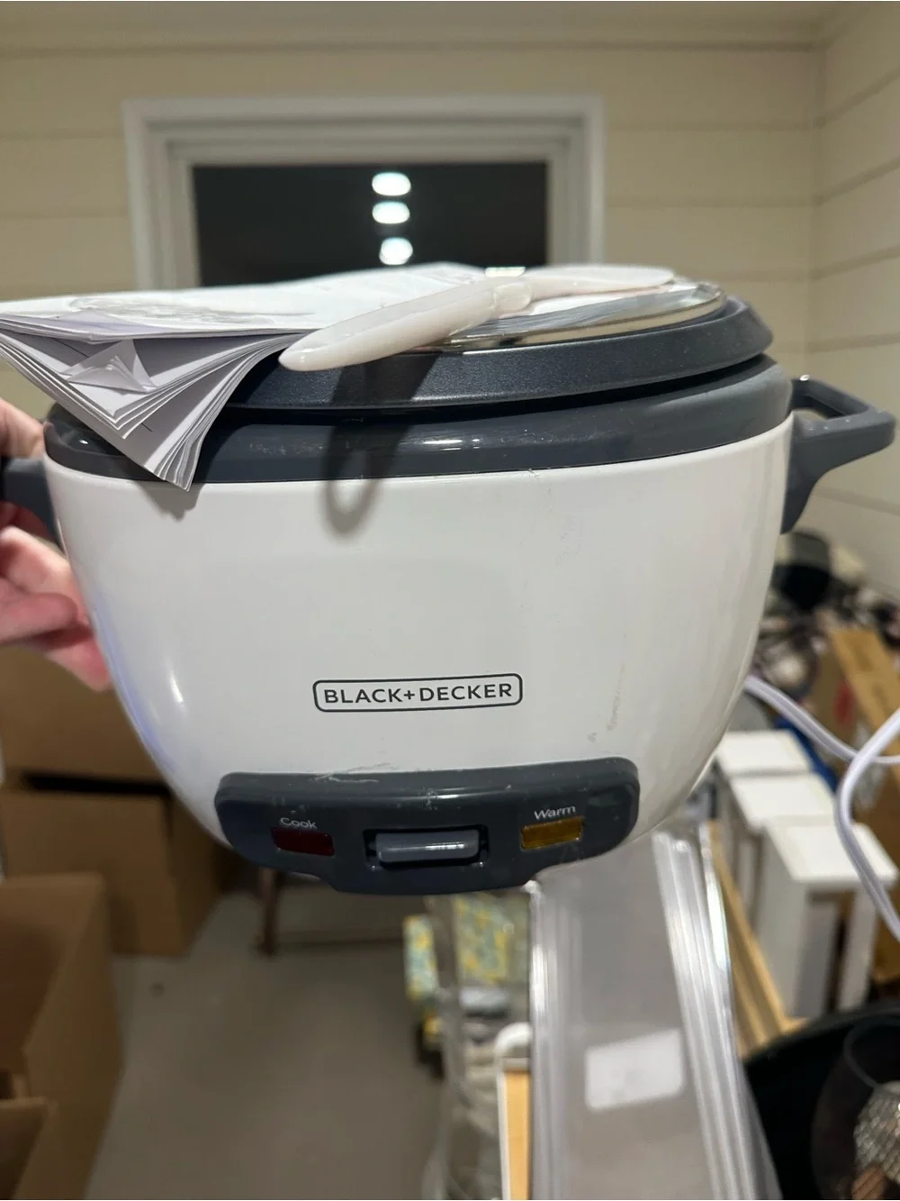 Black & Decker White and Dark Gray Rice Cooker with Lid